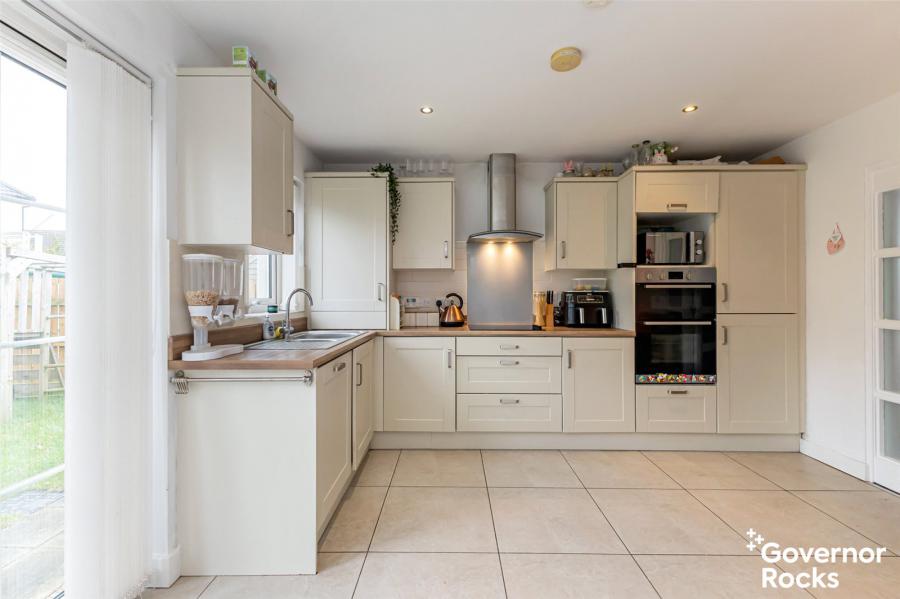 1 Rocklyn Place