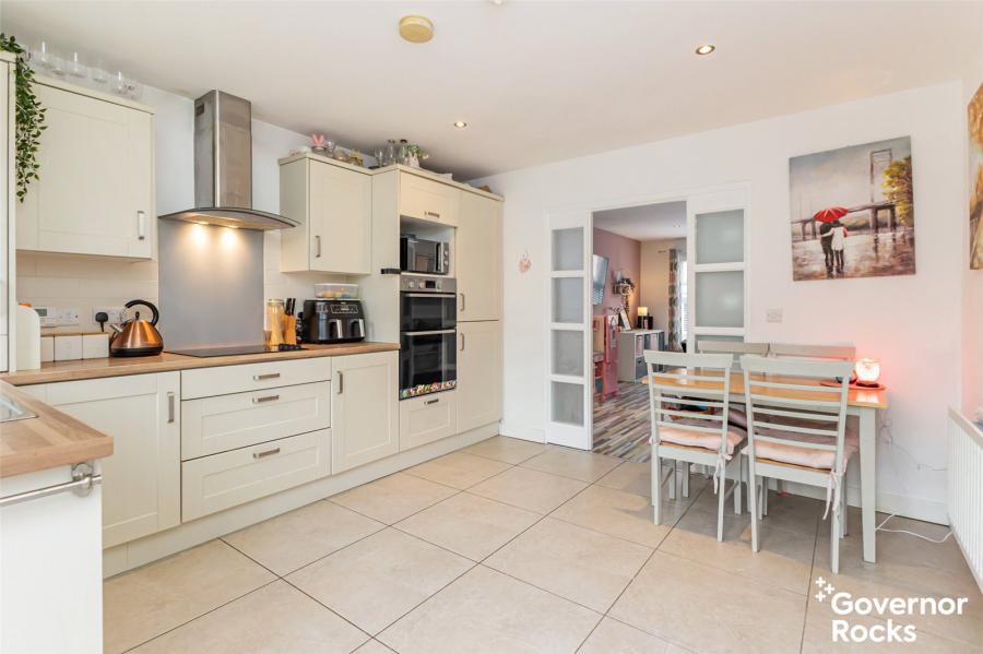 1 Rocklyn Place