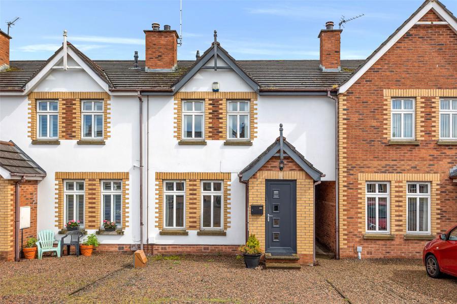 6 Hawthorne Court