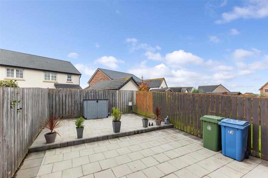 23 Bridgelea Crescent
