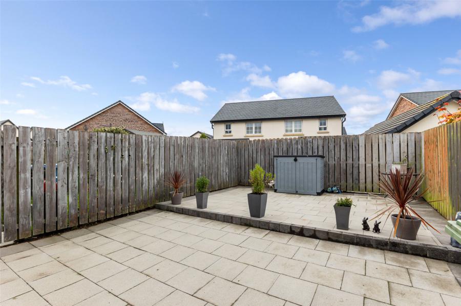 23 Bridgelea Crescent