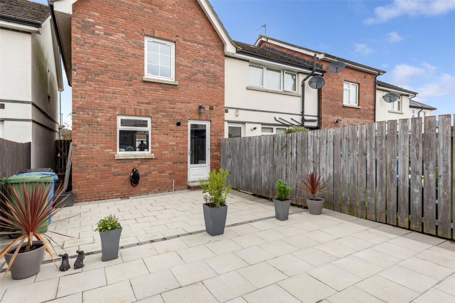 23 Bridgelea Crescent