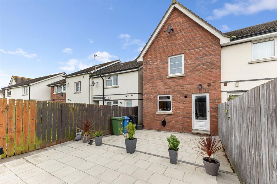 23 Bridgelea Crescent