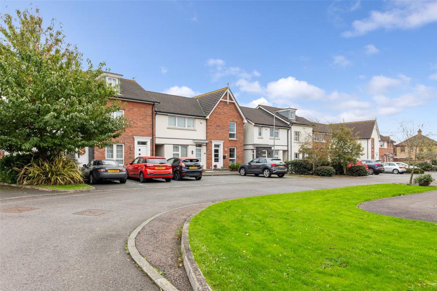 23 Bridgelea Crescent