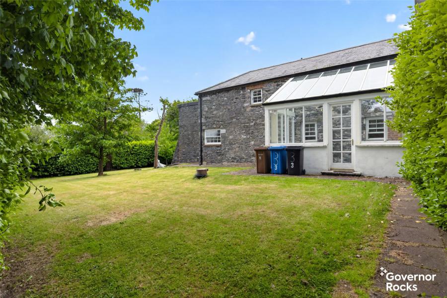 3 Manor Farm Court