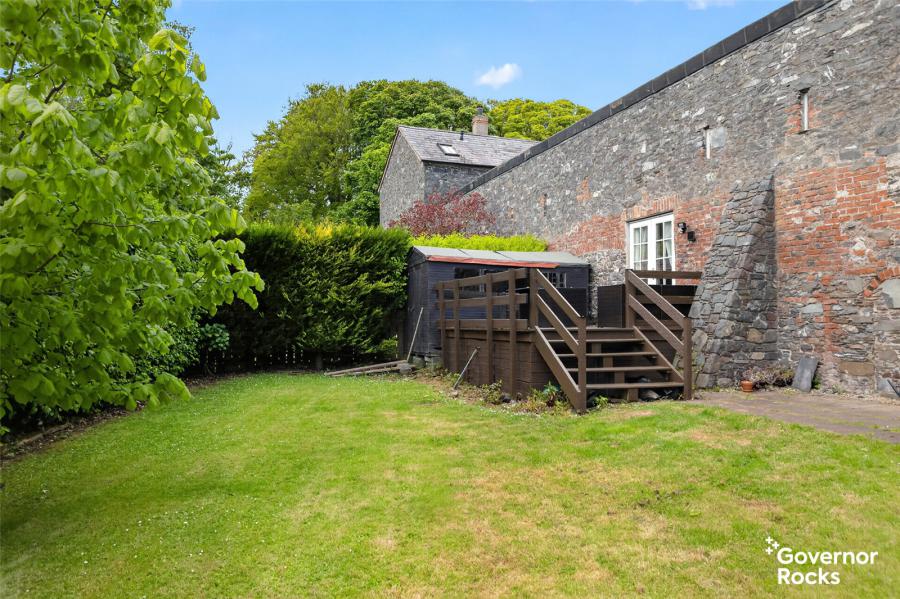 3 Manor Farm Court