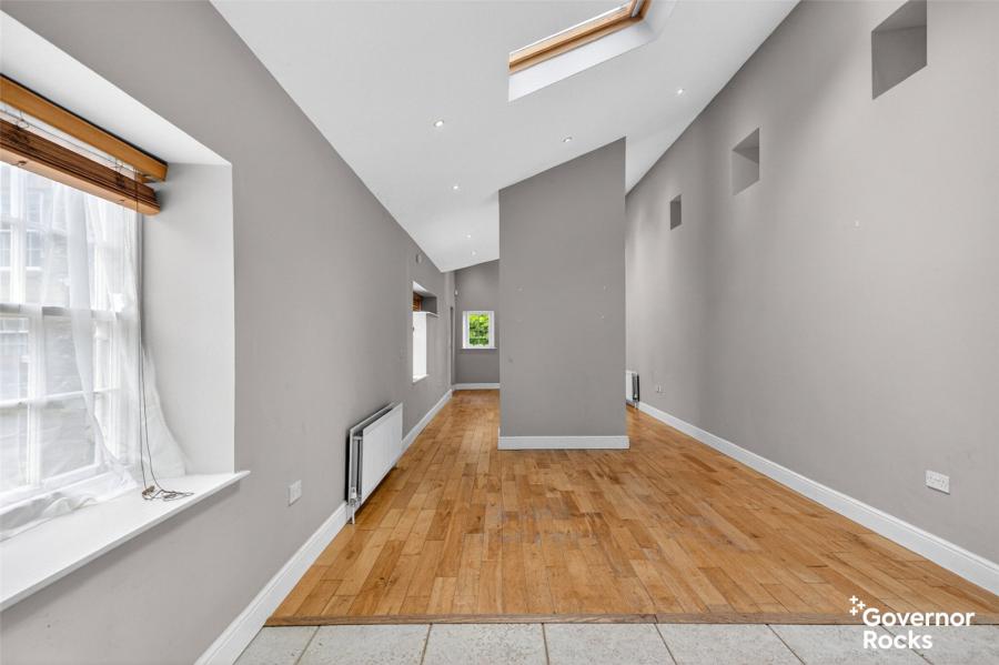 3 Manor Farm Court