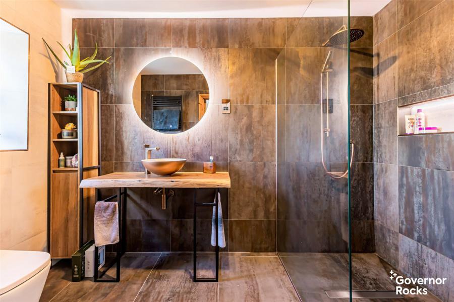 25 Ballyblack Road East