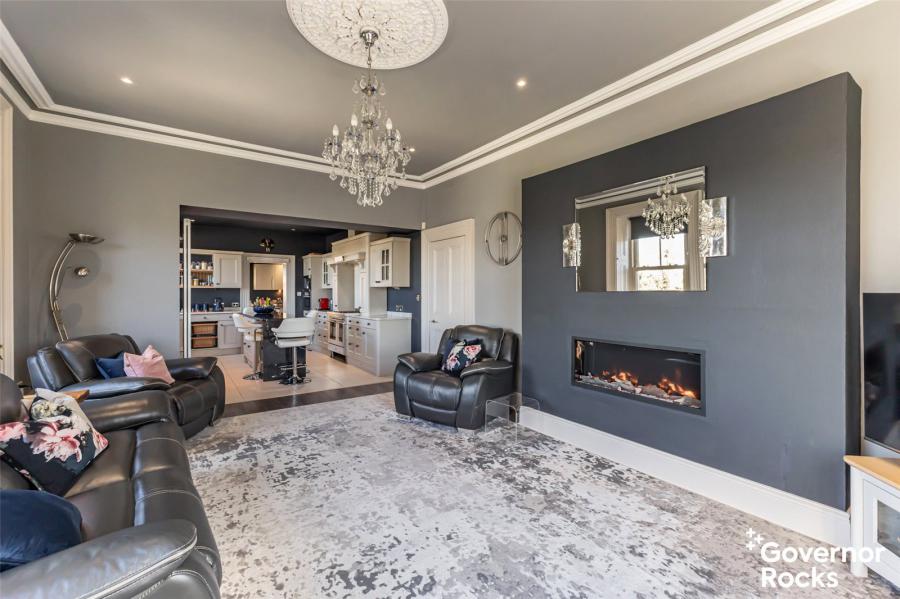 Briar Hill House, 3 Newtownards Road