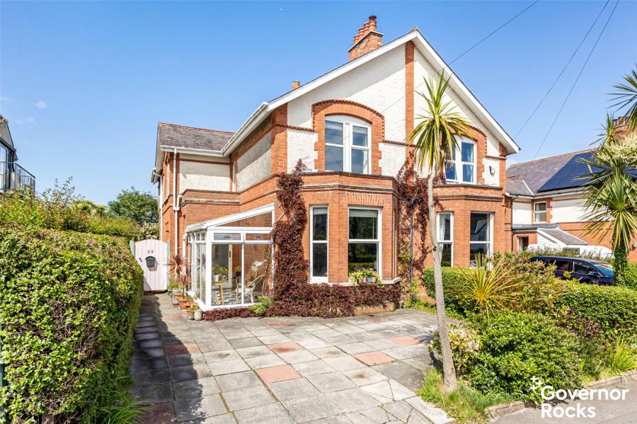 33 Clifton Road, bangor, BT20 5EP