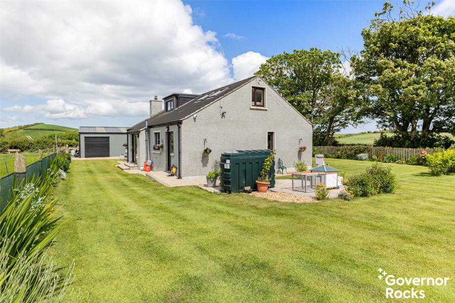 9 Ballyquintin Road