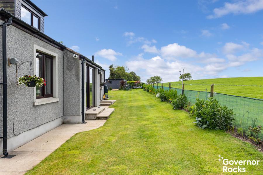 9 Ballyquintin Road