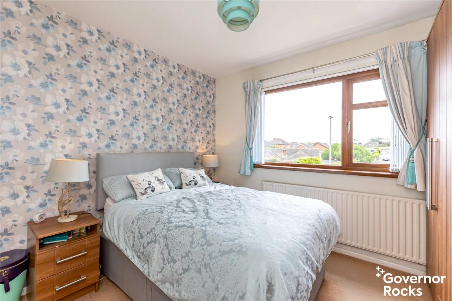 40 Towerview Crescent
