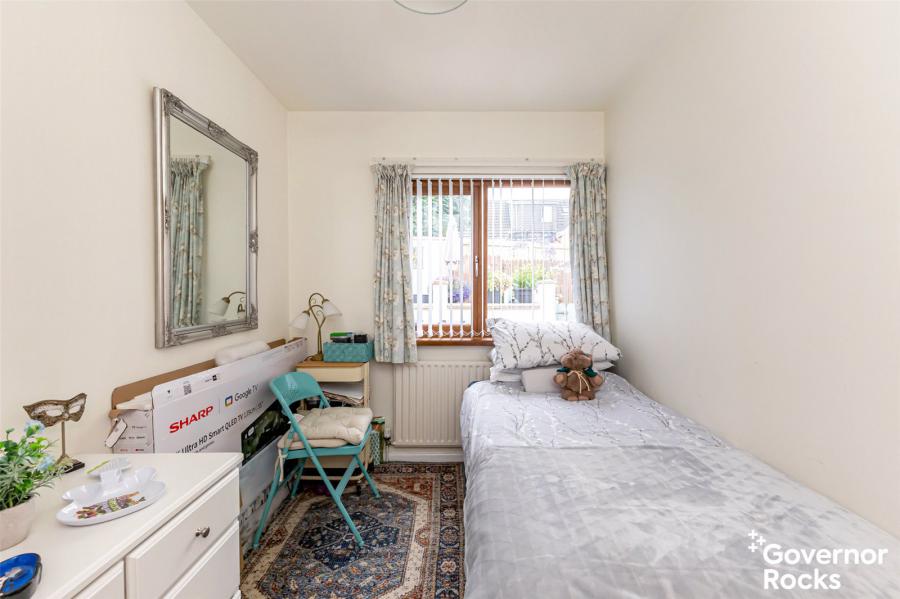 40 Towerview Crescent