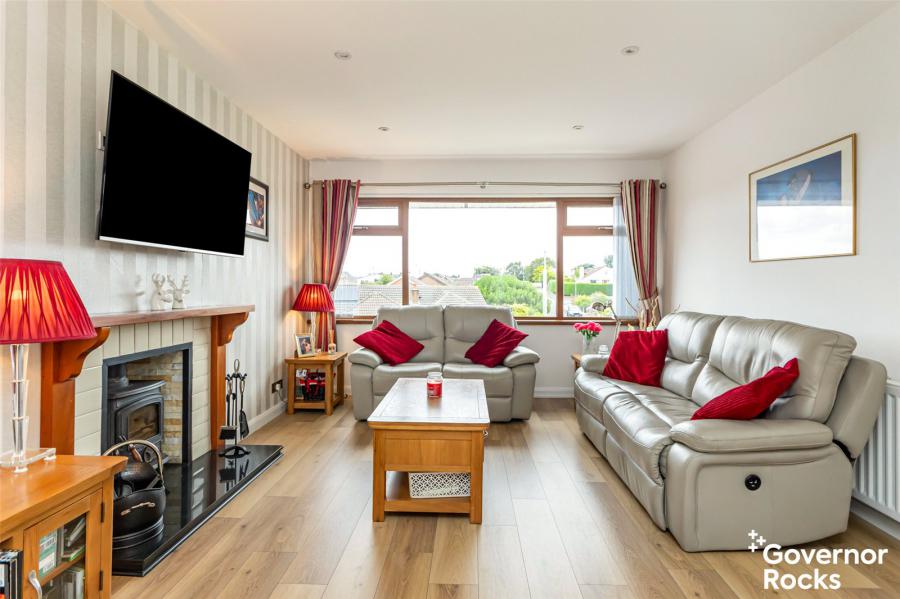 40 Towerview Crescent