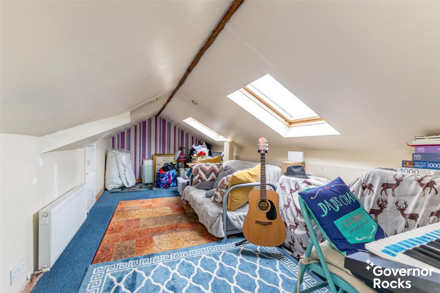 40 Towerview Crescent