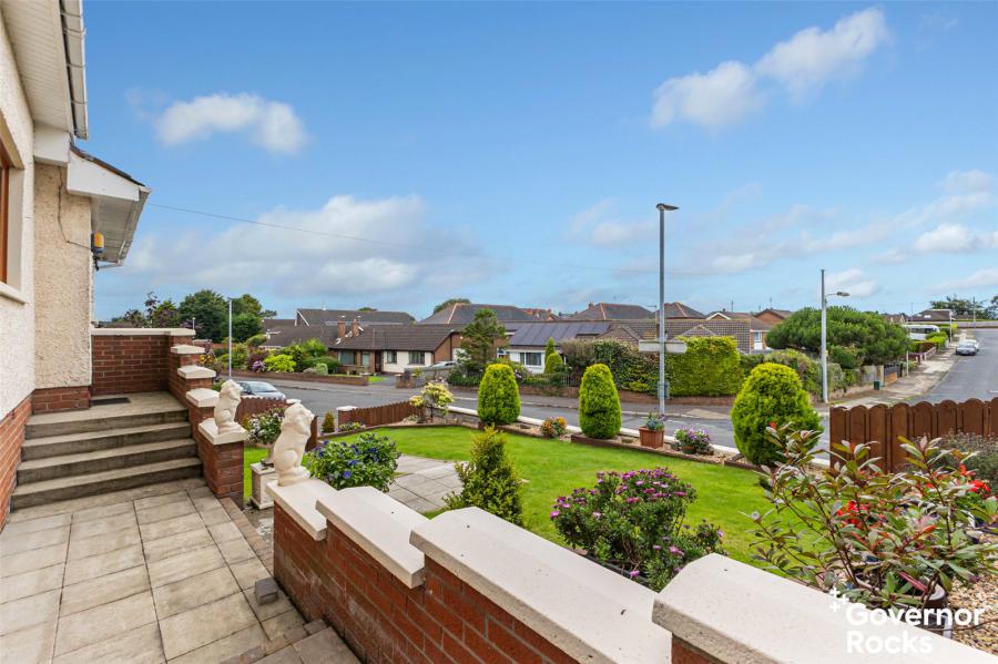 40 Towerview Crescent