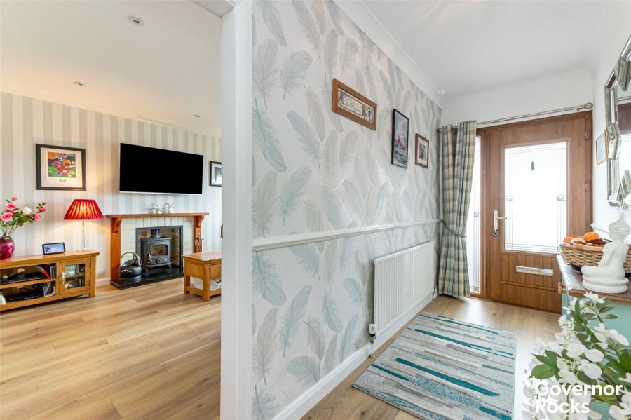 40 Towerview Crescent