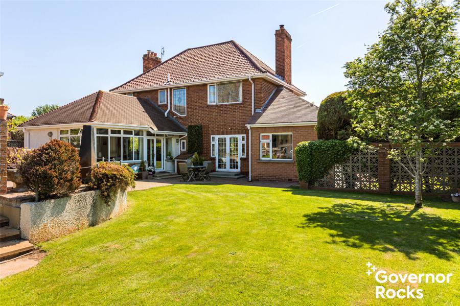 43 Moira Drive, bangor, BT20 4RW