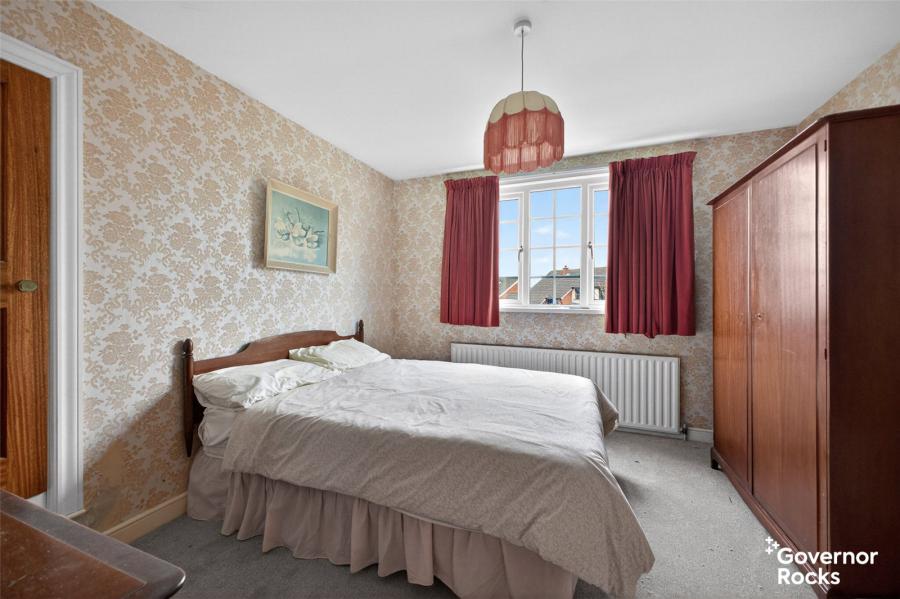 90 Thornleigh Gardens