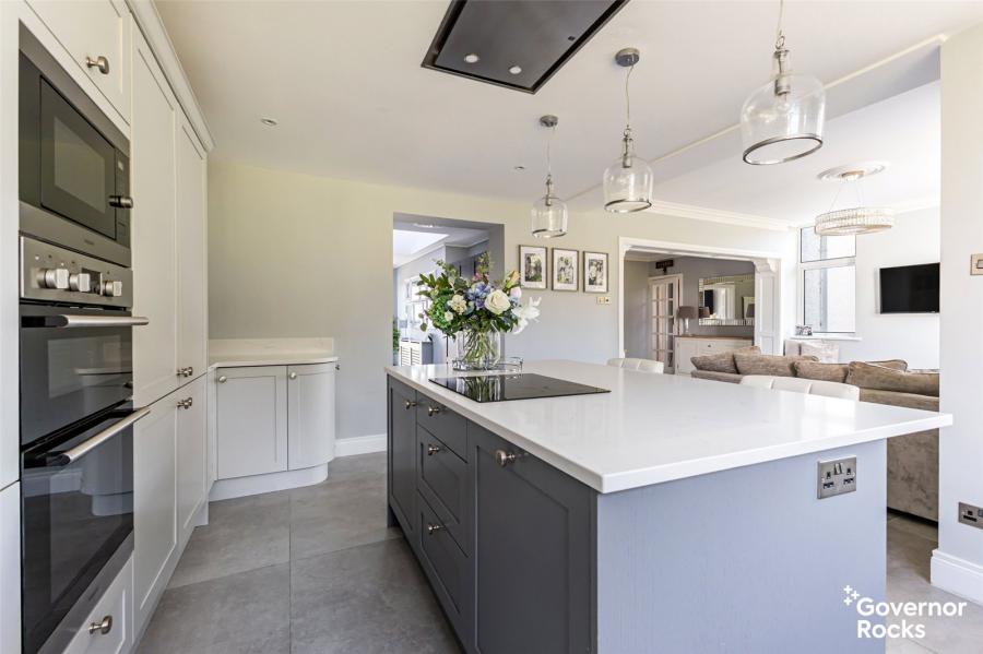 Ayresfield, 158 Warren Road