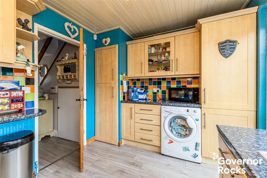 7 Ashbury Road