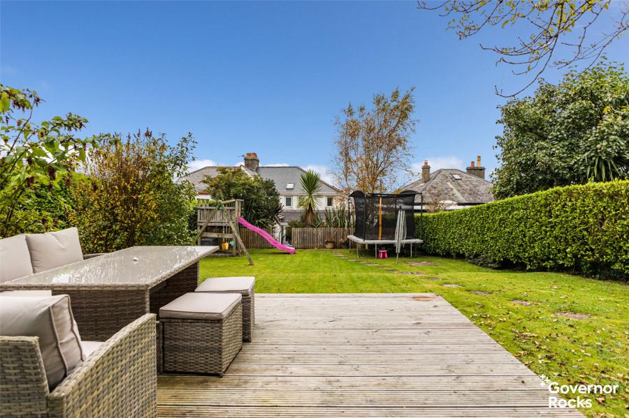 66 Grove Park