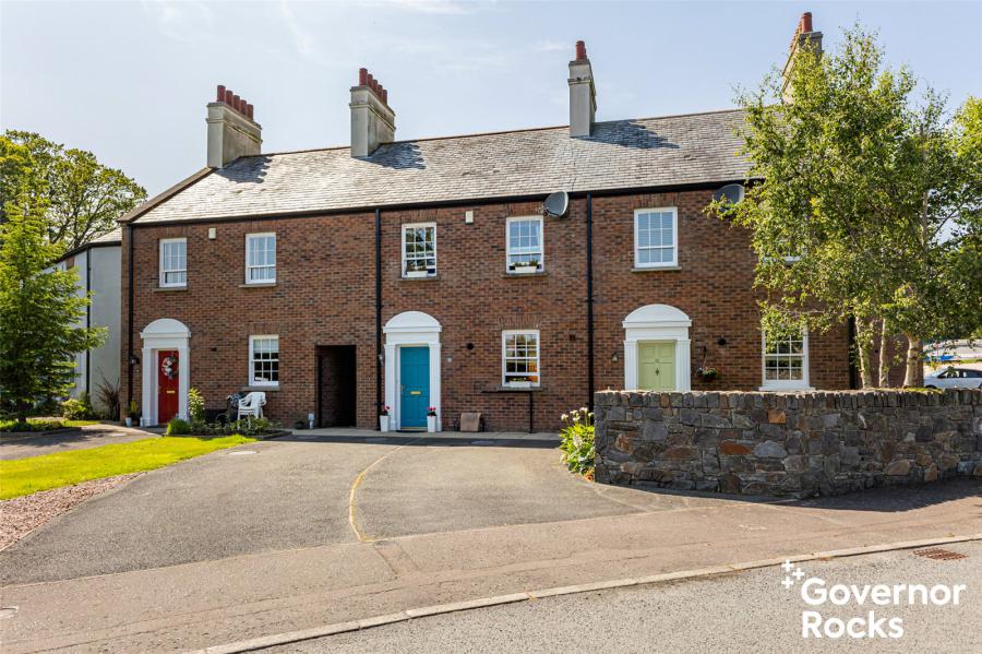 17 Manor Farm Crescent