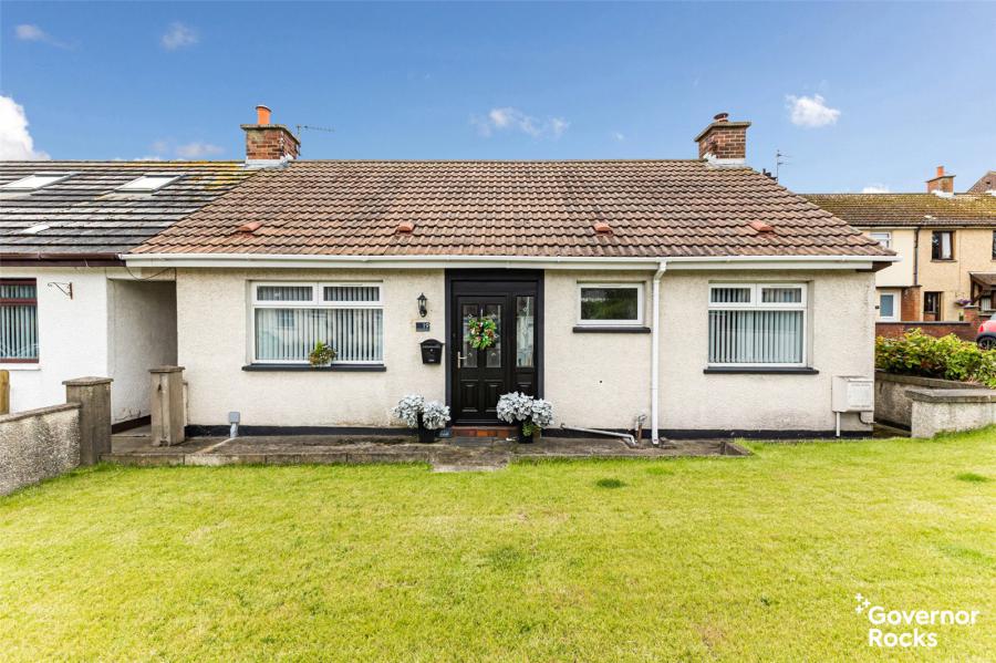 19 Springwell Gardens
