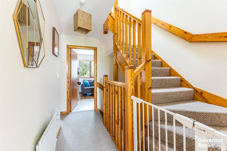 87 Shaftesbury Road
