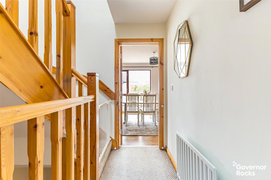 87 Shaftesbury Road