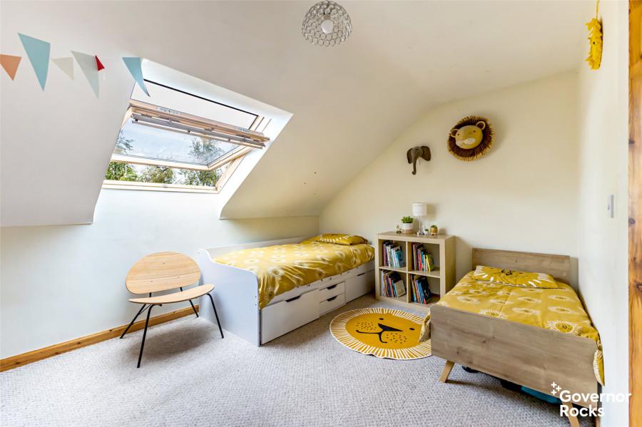 87 Shaftesbury Road