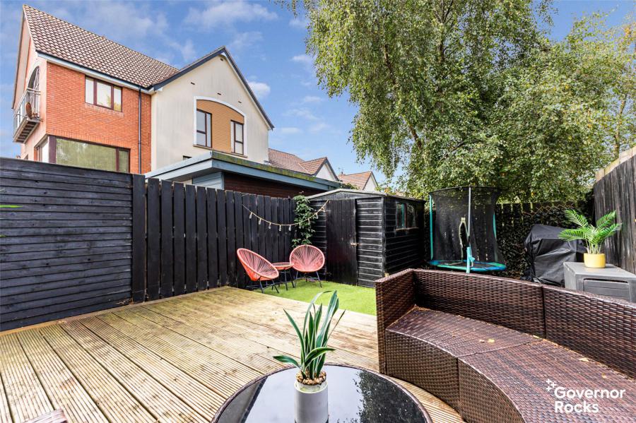 87 Shaftesbury Road
