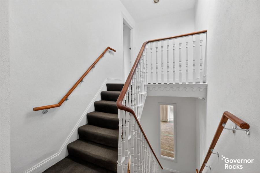 34 Seacliff Road