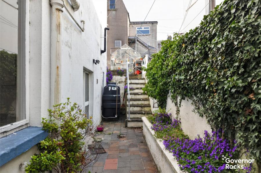 34 Seacliff Road