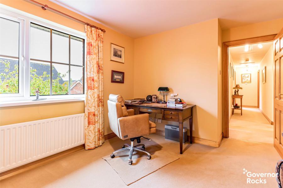 44 Ballycrochan Avenue