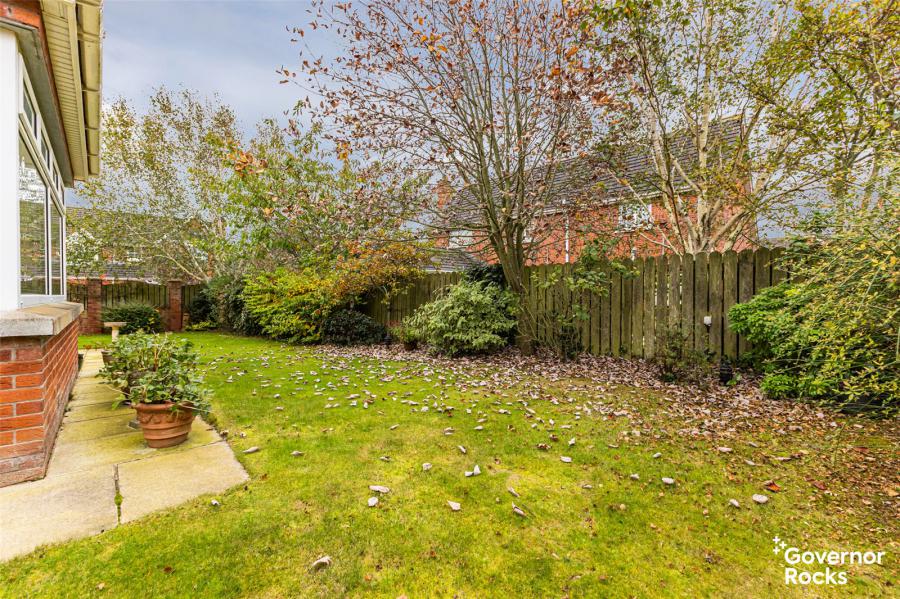 44 Ballycrochan Avenue