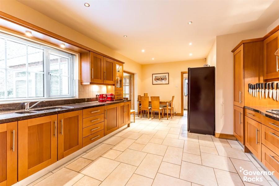 44 Ballycrochan Avenue
