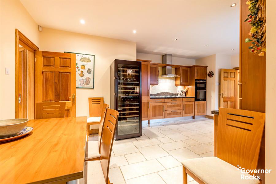 44 Ballycrochan Avenue