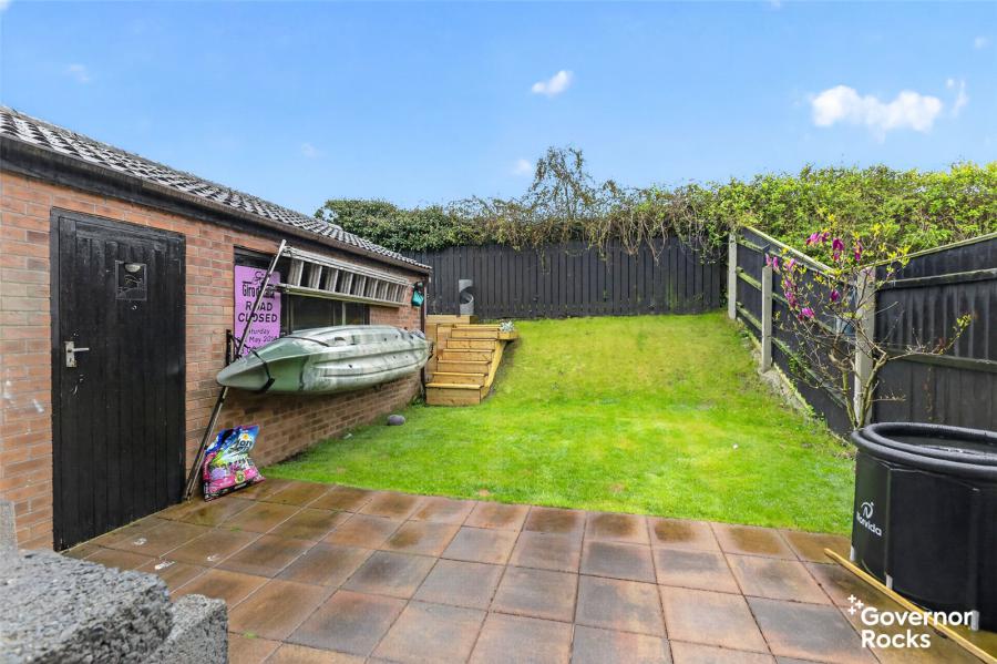 106 Towerview Crescent