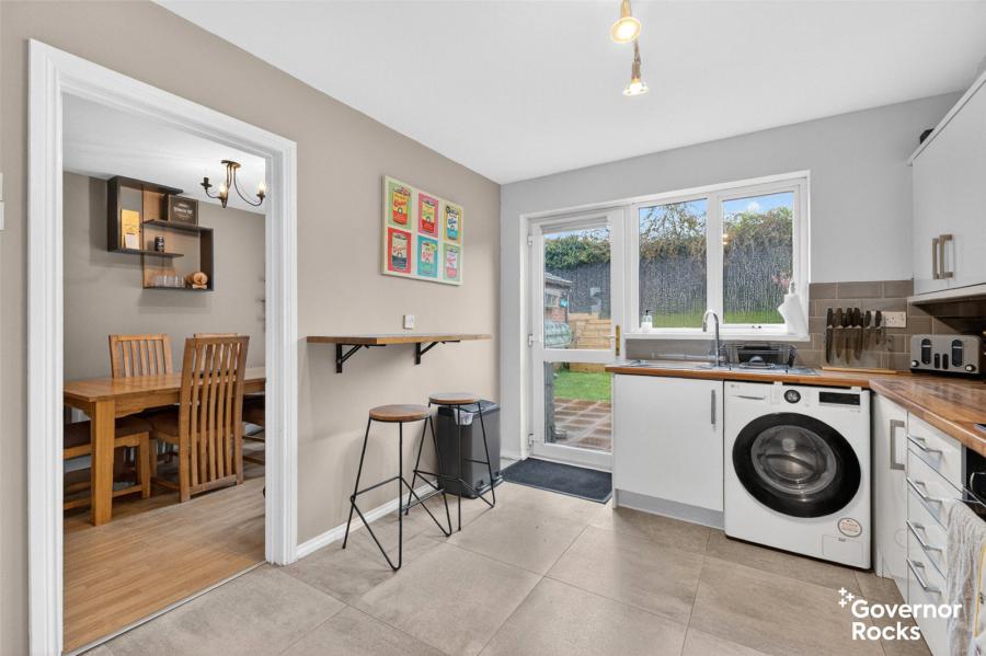 106 Towerview Crescent