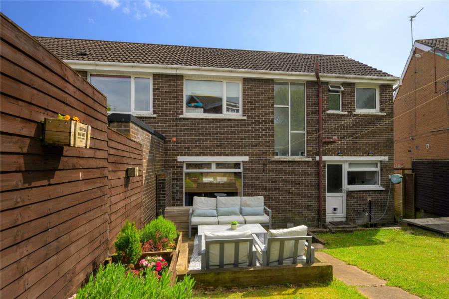 4 Alexandra Gardens