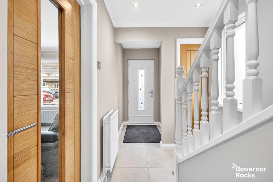 86 Moat Street