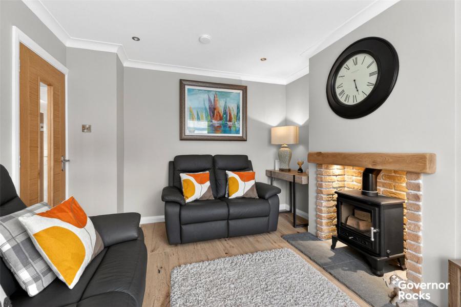 86 Moat Street