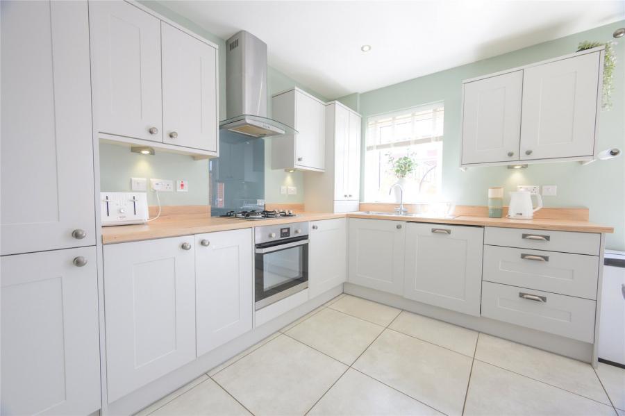 1 Lynn Hall Grove