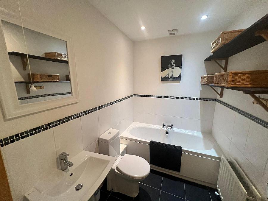 16 Cappagh More Manor