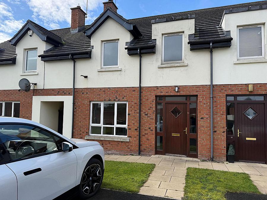 11 Galvally Ave