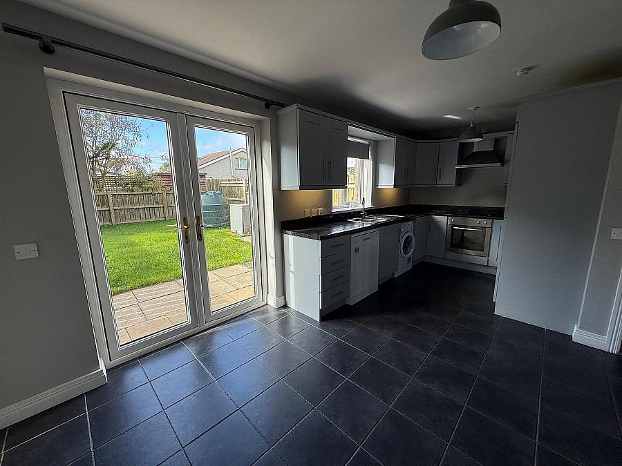 11 Galvally Ave