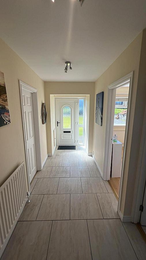 23 Seafield Park South