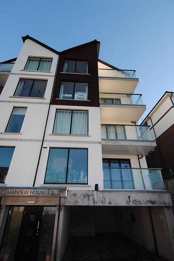 Apt 8 Barview House 